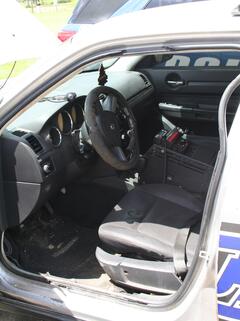 2010 DODGE Charger LX - Image 8