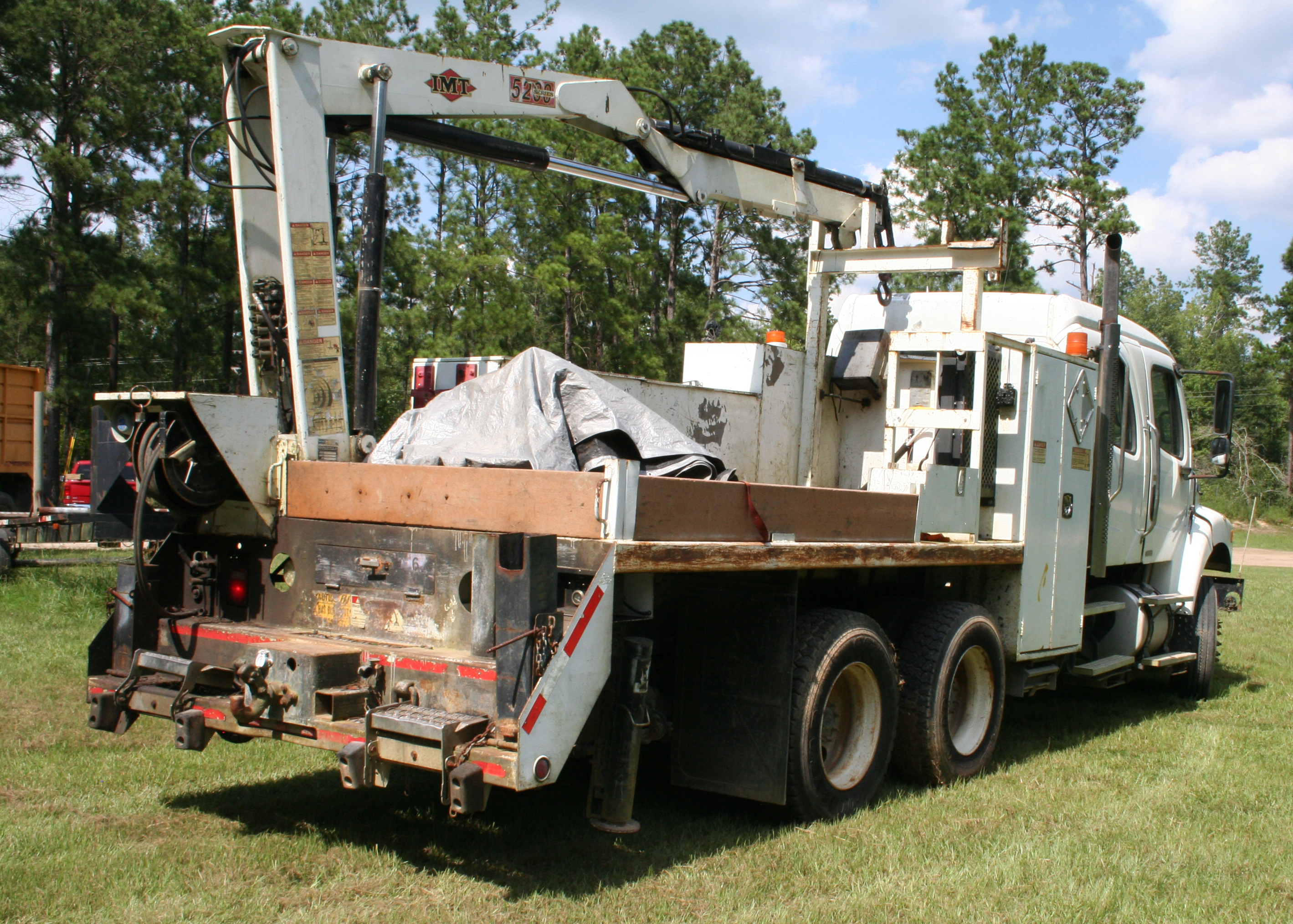 2008 FREIGHTLINER M2 - view 14 of 66