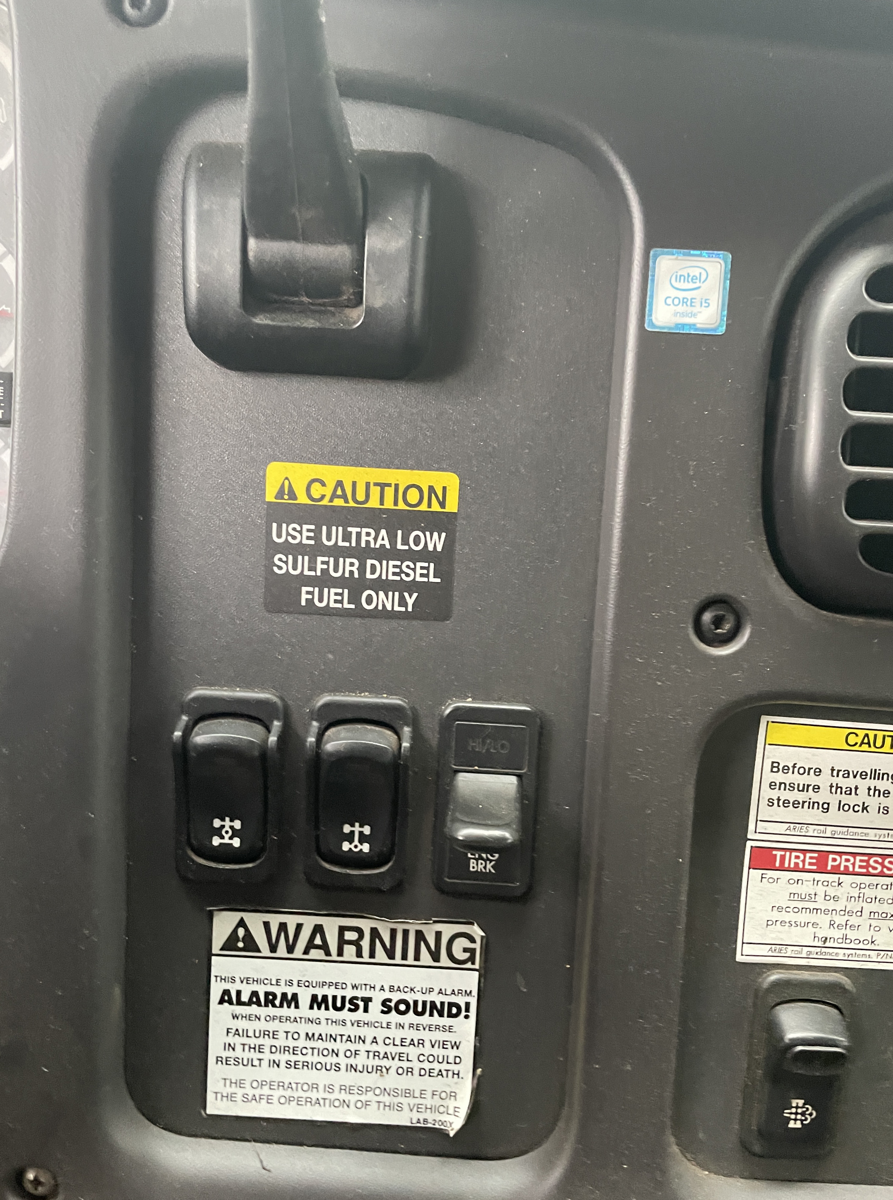 2008 FREIGHTLINER M2 - Image 60