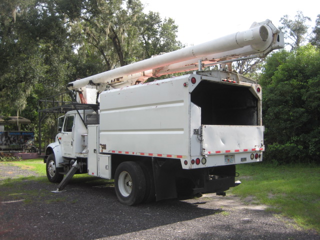 1999 INTERNATIONAL 4700 - Image 4