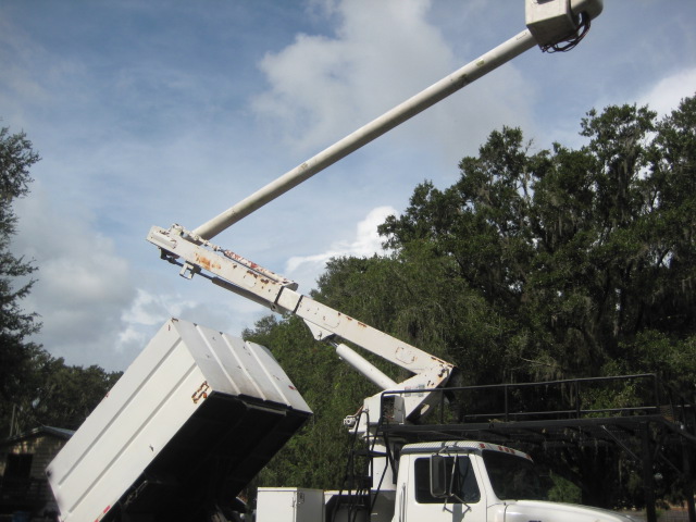 1999 INTERNATIONAL 4700 - Image 11