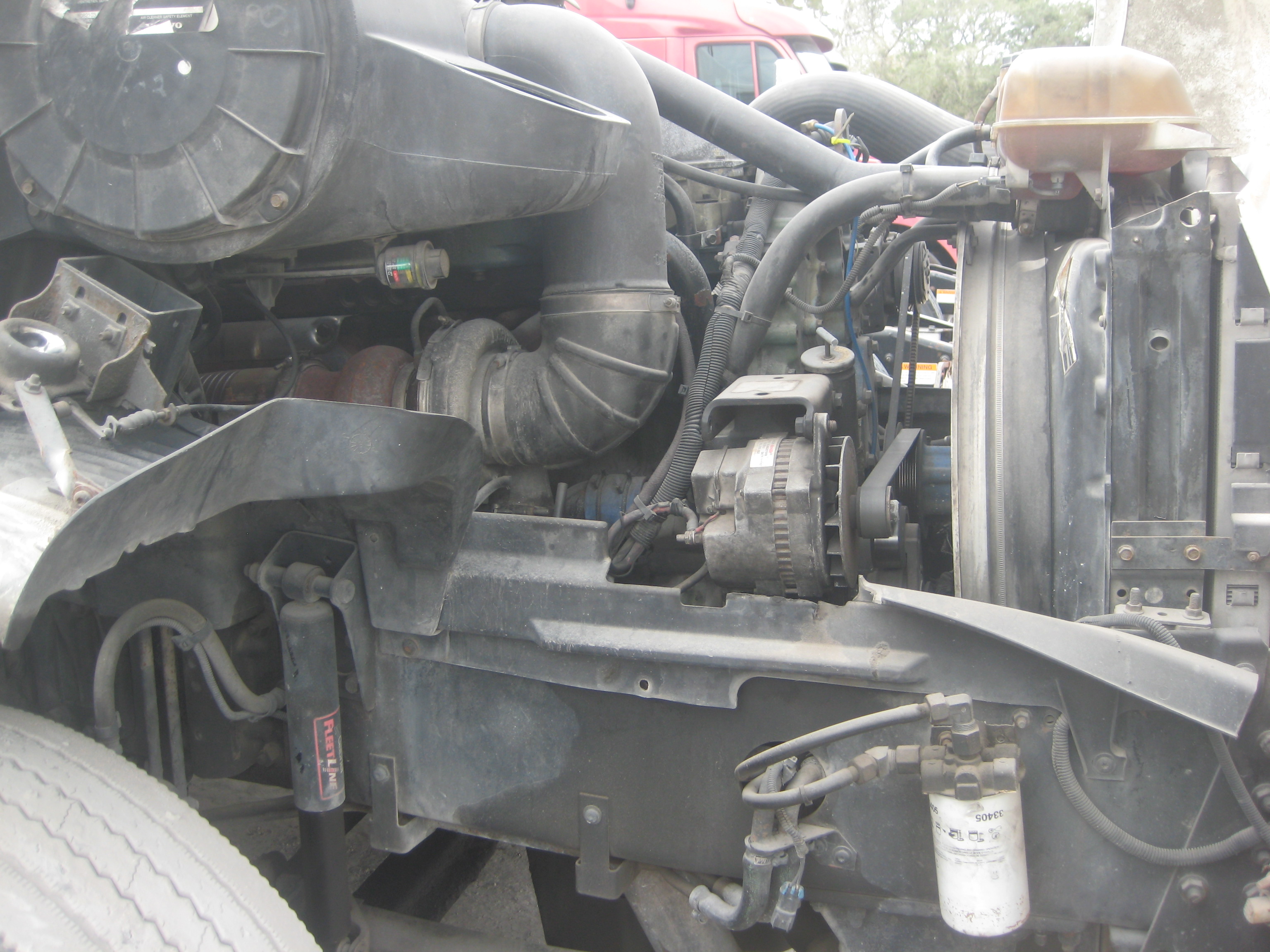 2002 VOLVO VNL Series - view 8 of 8