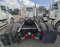 2007 FREIGHTLINER Columbia - Image 3