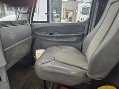 2005 FREIGHTLINER Columbia - Image 16