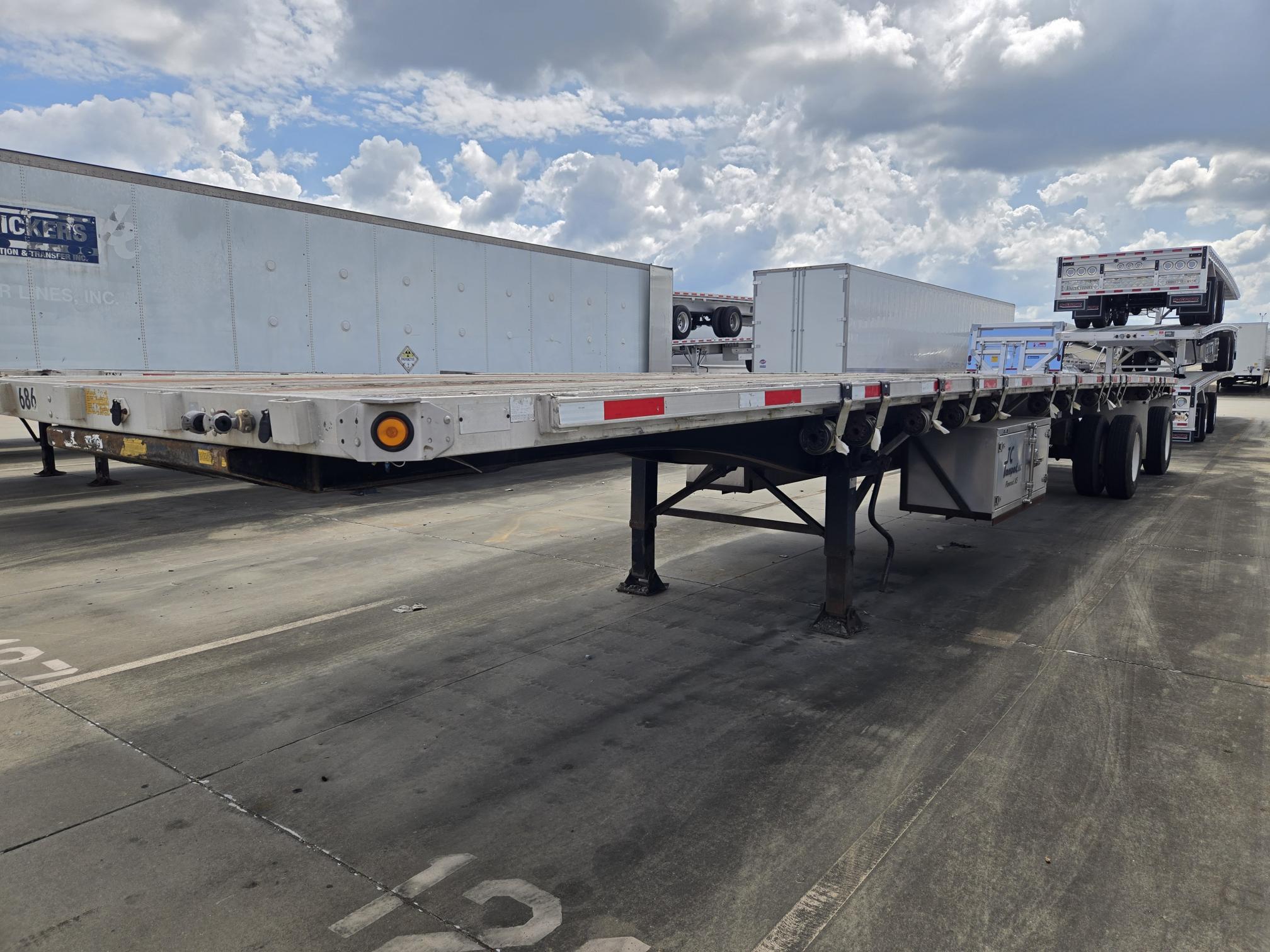 2000 UTILITY 48 x 102 - Image 3