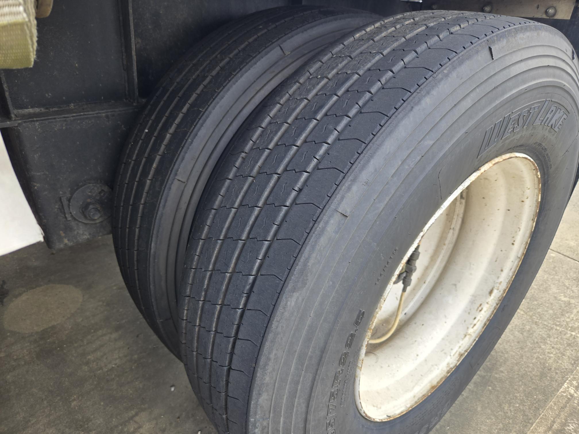 2000 UTILITY 48 x 102 - Image 18