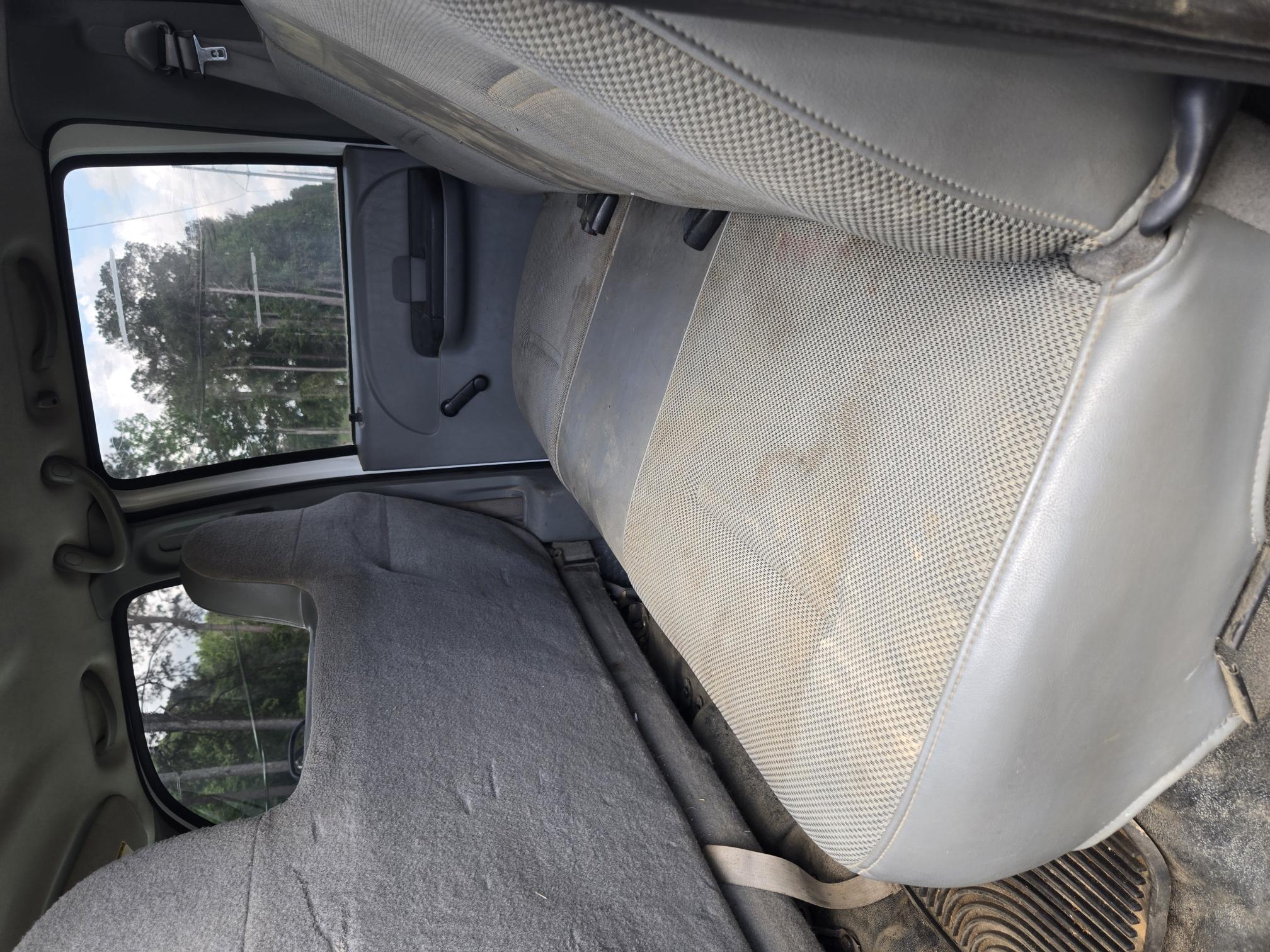 2007 FORD F 350 - Image 8