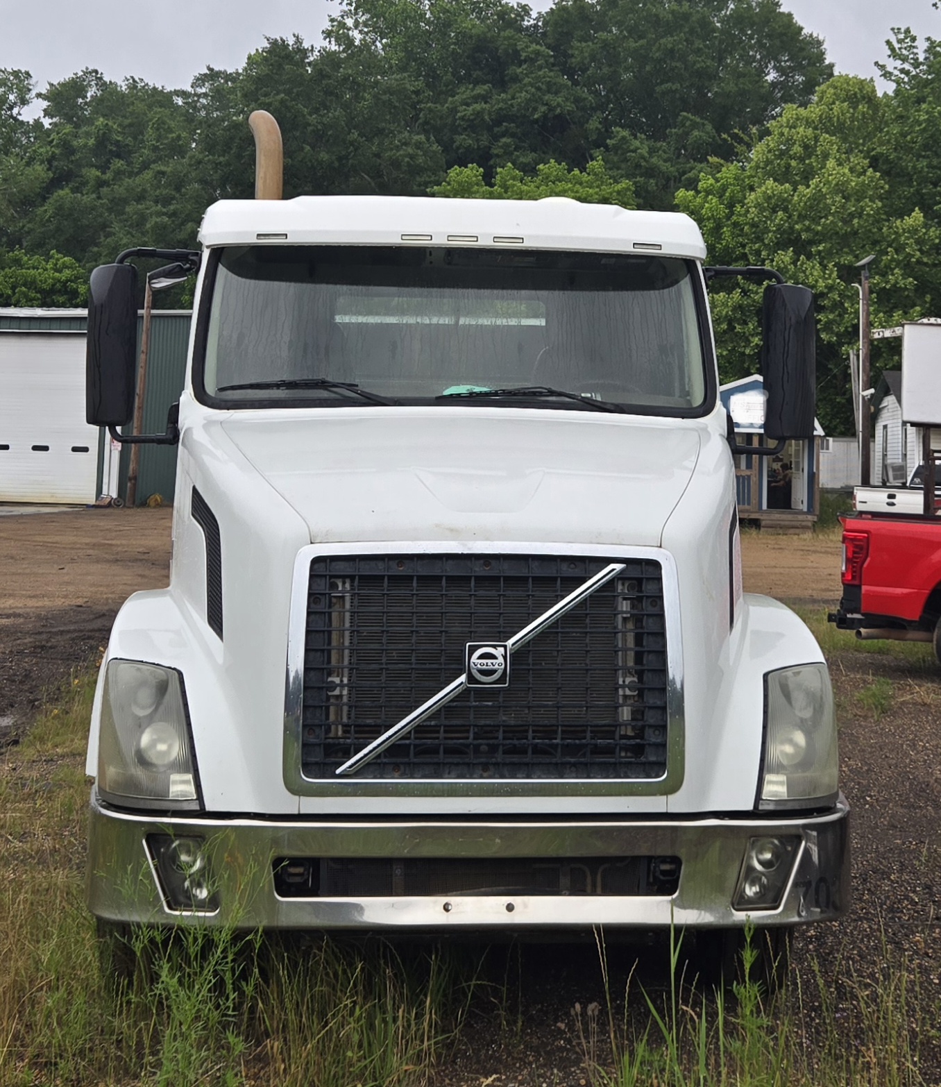 2013 VOLVO VNL - view 2 of 13