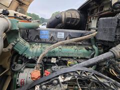 2013 VOLVO VNL - Image 12