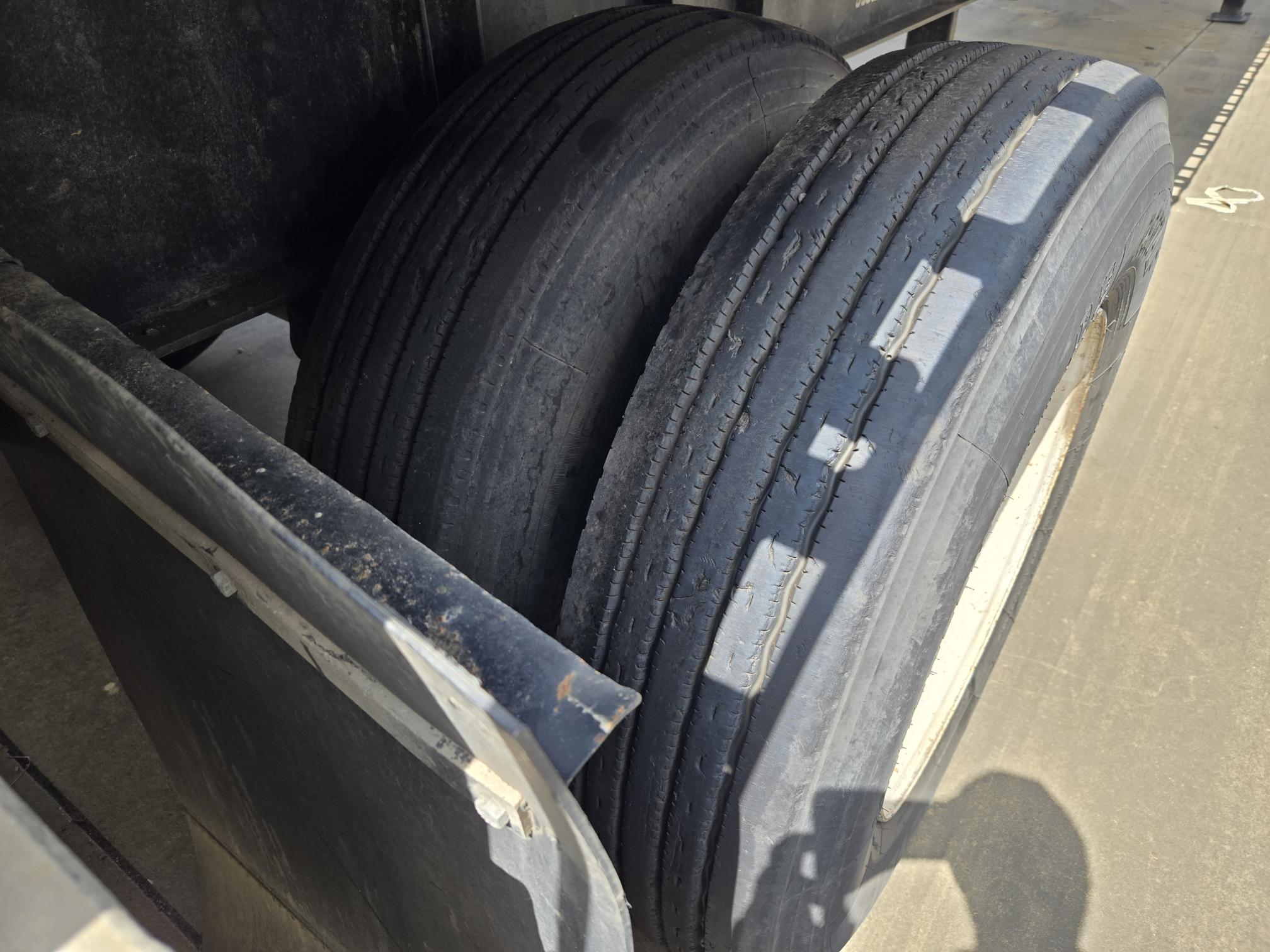 2004 GREAT DANE 48 x 102 - Image 10