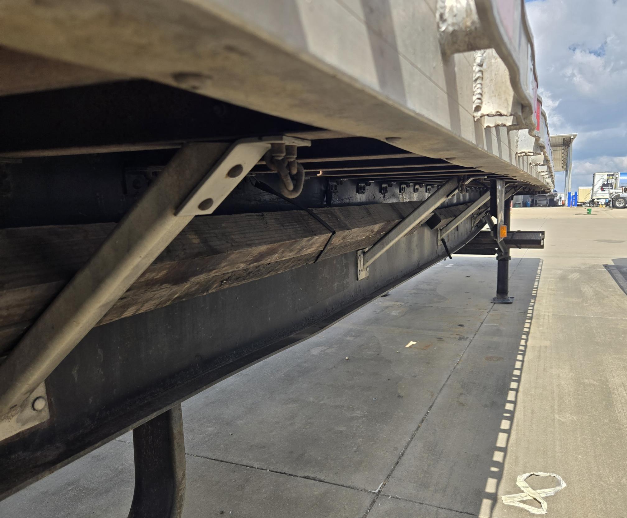 2004 GREAT DANE 48 x 102 - Image 5