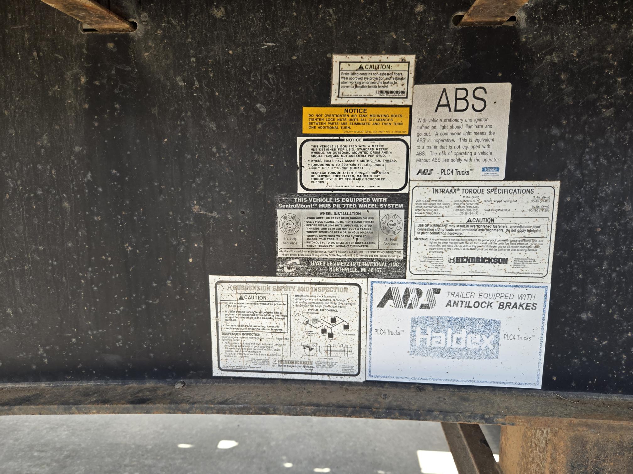 2005 UTILITY 48 x 102 - view 12 of 12