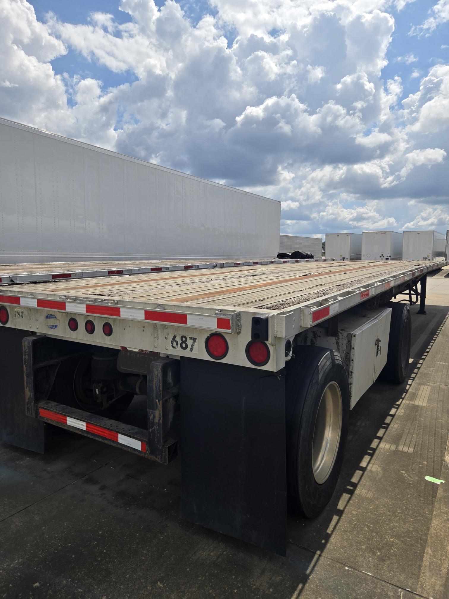 2005 UTILITY 48 x 102 - view 6 of 12