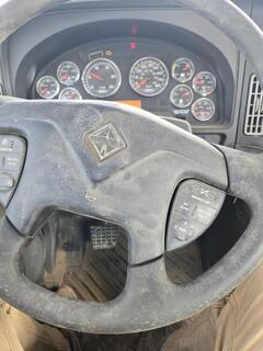 2012 INTERNATIONAL Prostar - Image 22