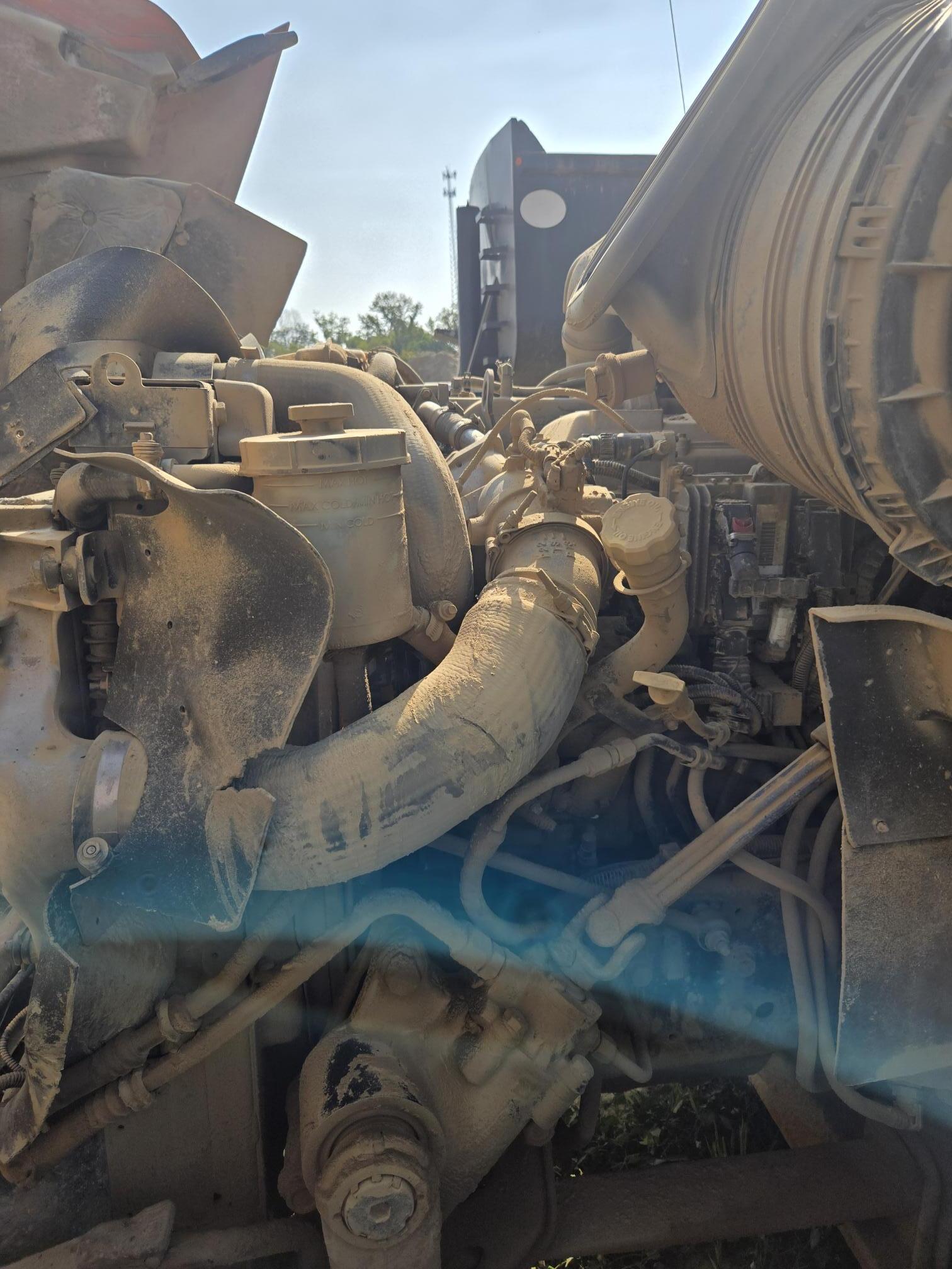 2012 INTERNATIONAL Prostar - view 14 of 25