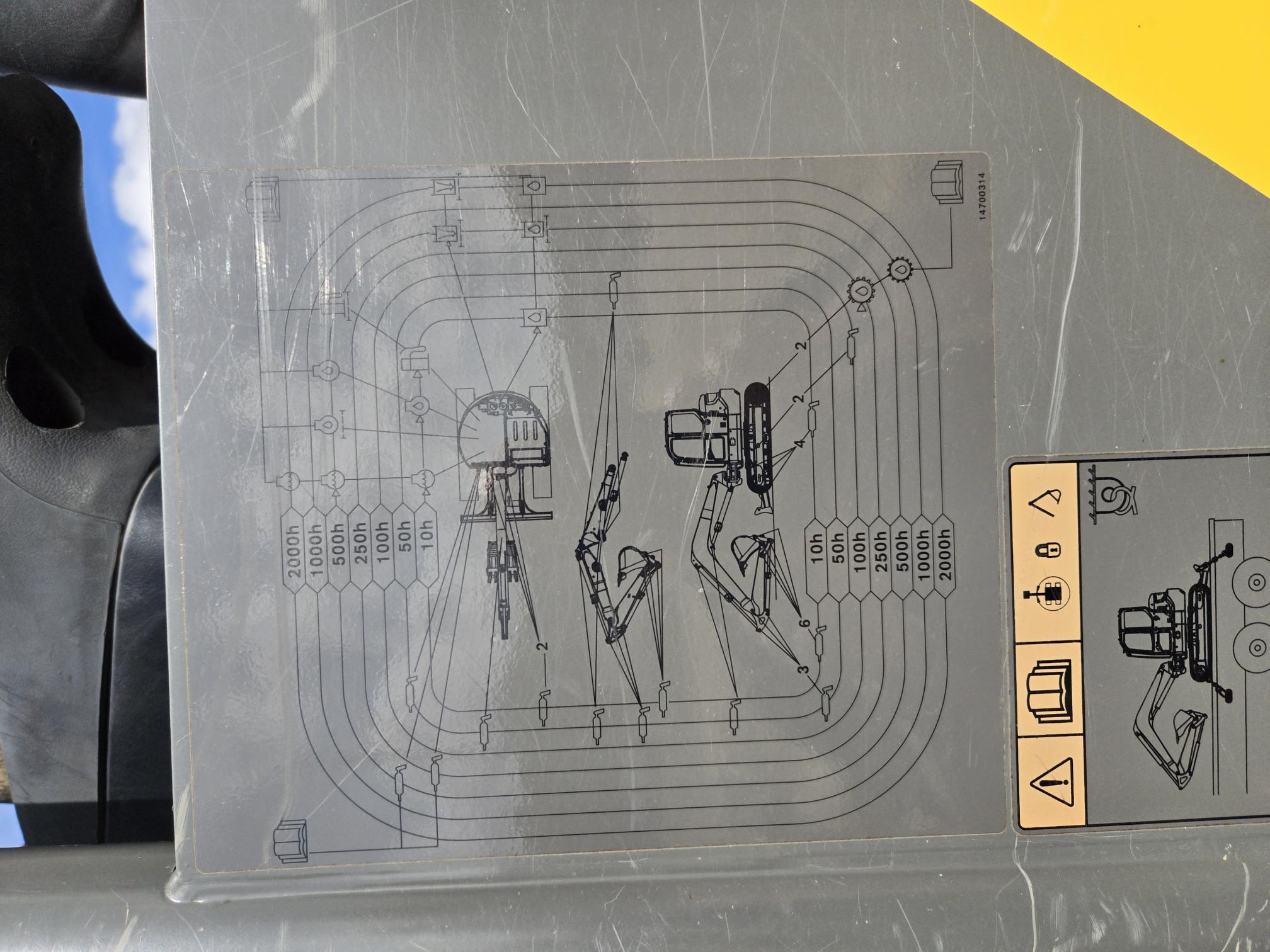 2022 VOLVO ECR 88D Pro - Image 12