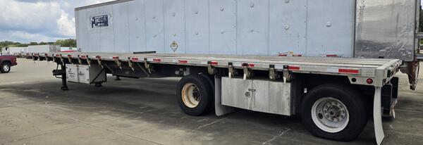 2000 UTILITY 48 x 102