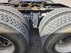 2009 FREIGHTLINER Columbia - Image 9