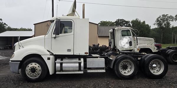 2009 FREIGHTLINER Columbia