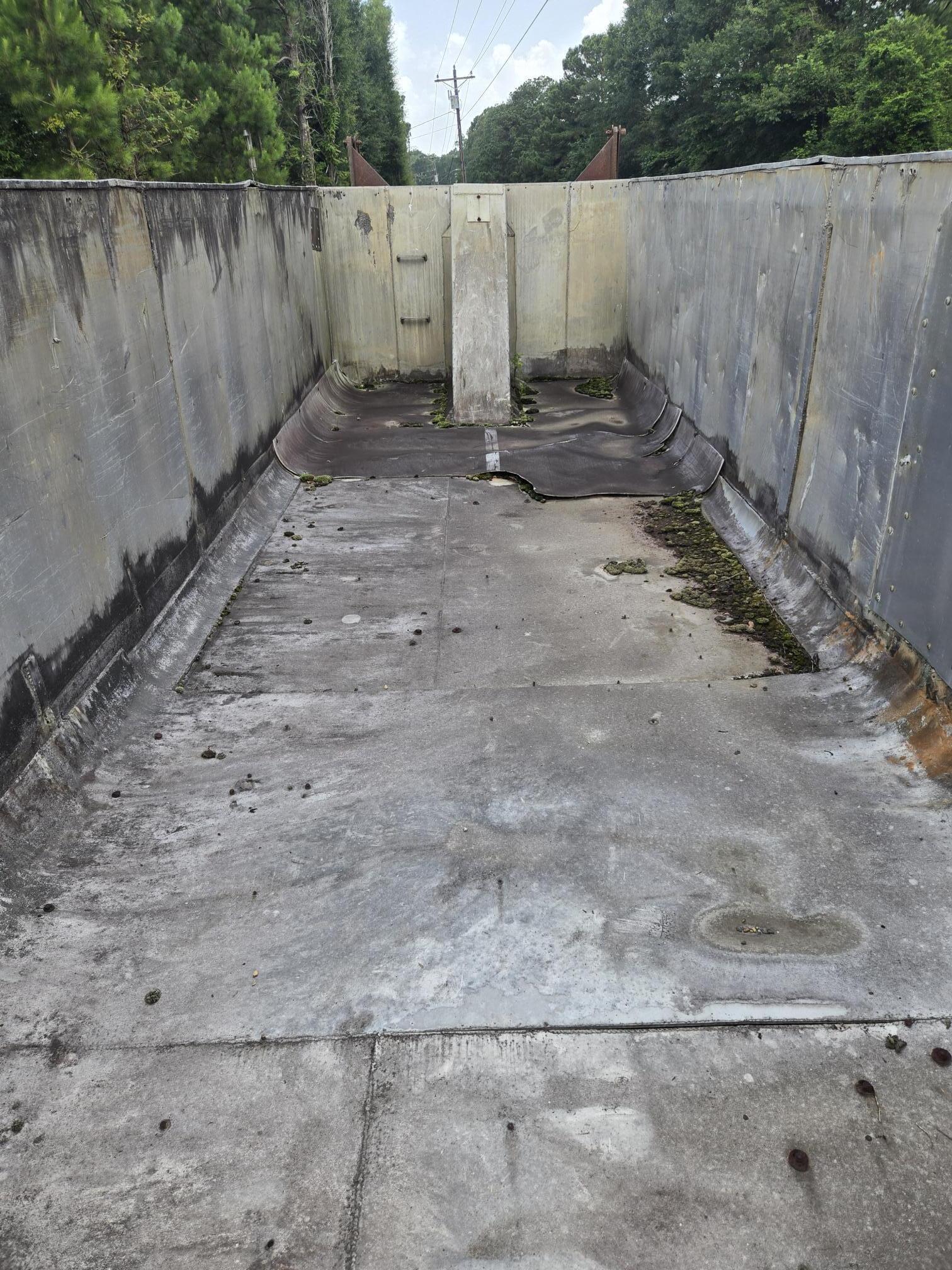 1978 MATE INC 30F - Image 8