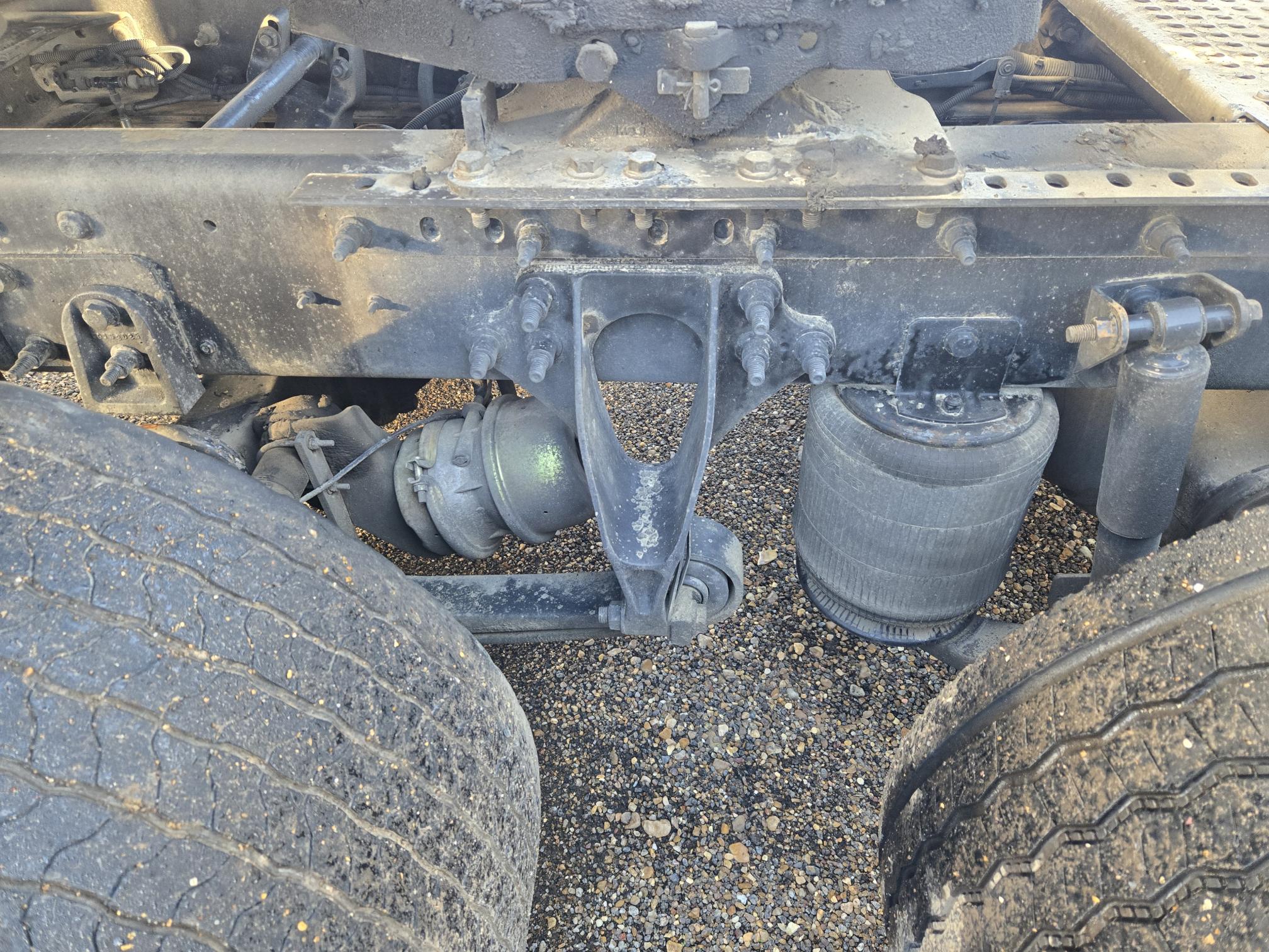 2015 INTERNATIONAL Prostar + - view 13 of 27