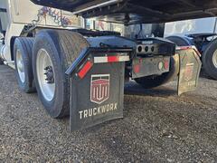 2015 INTERNATIONAL Prostar + - Image 10