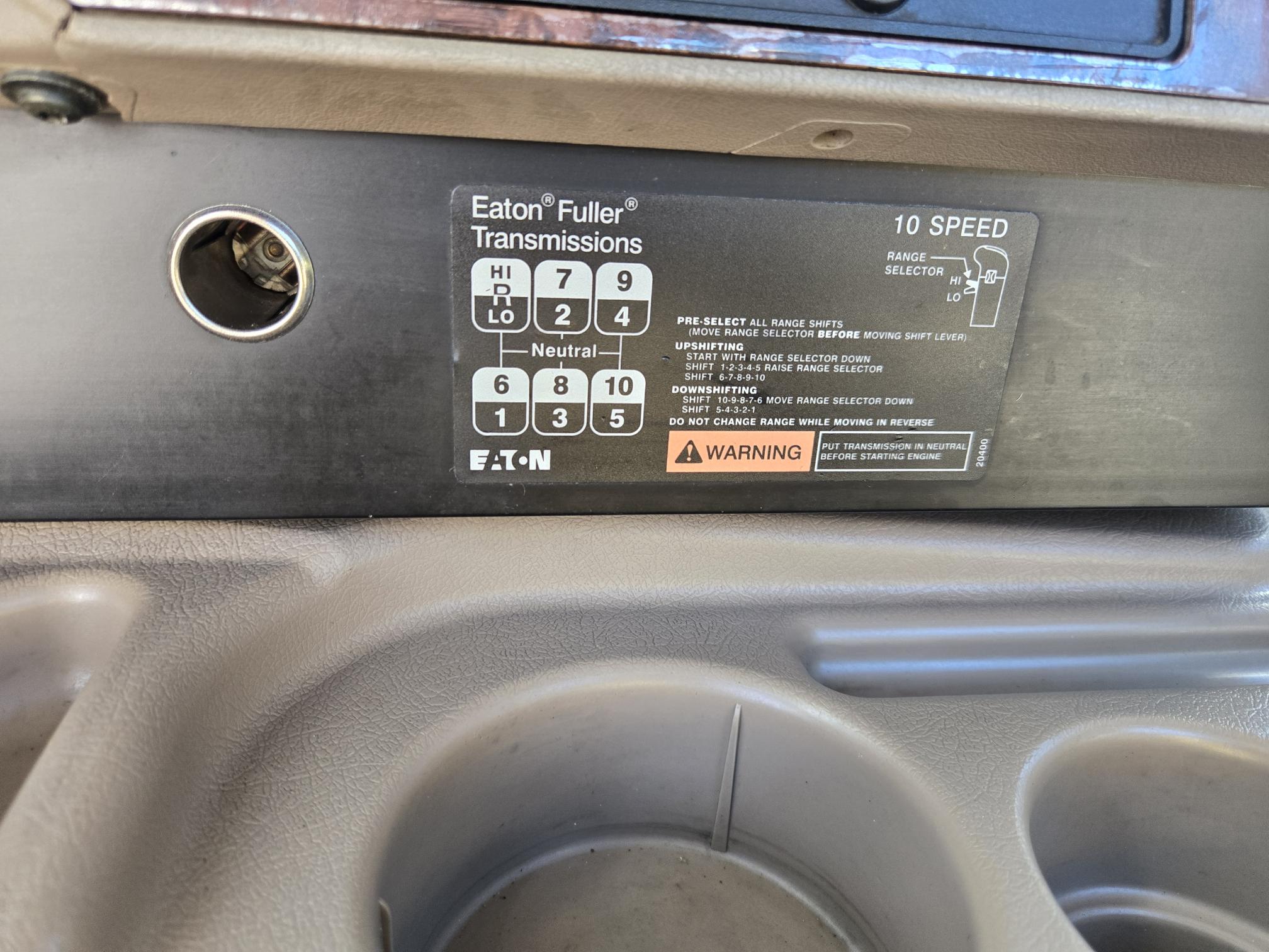 2005 INTERNATIONAL 9200i - Image 16