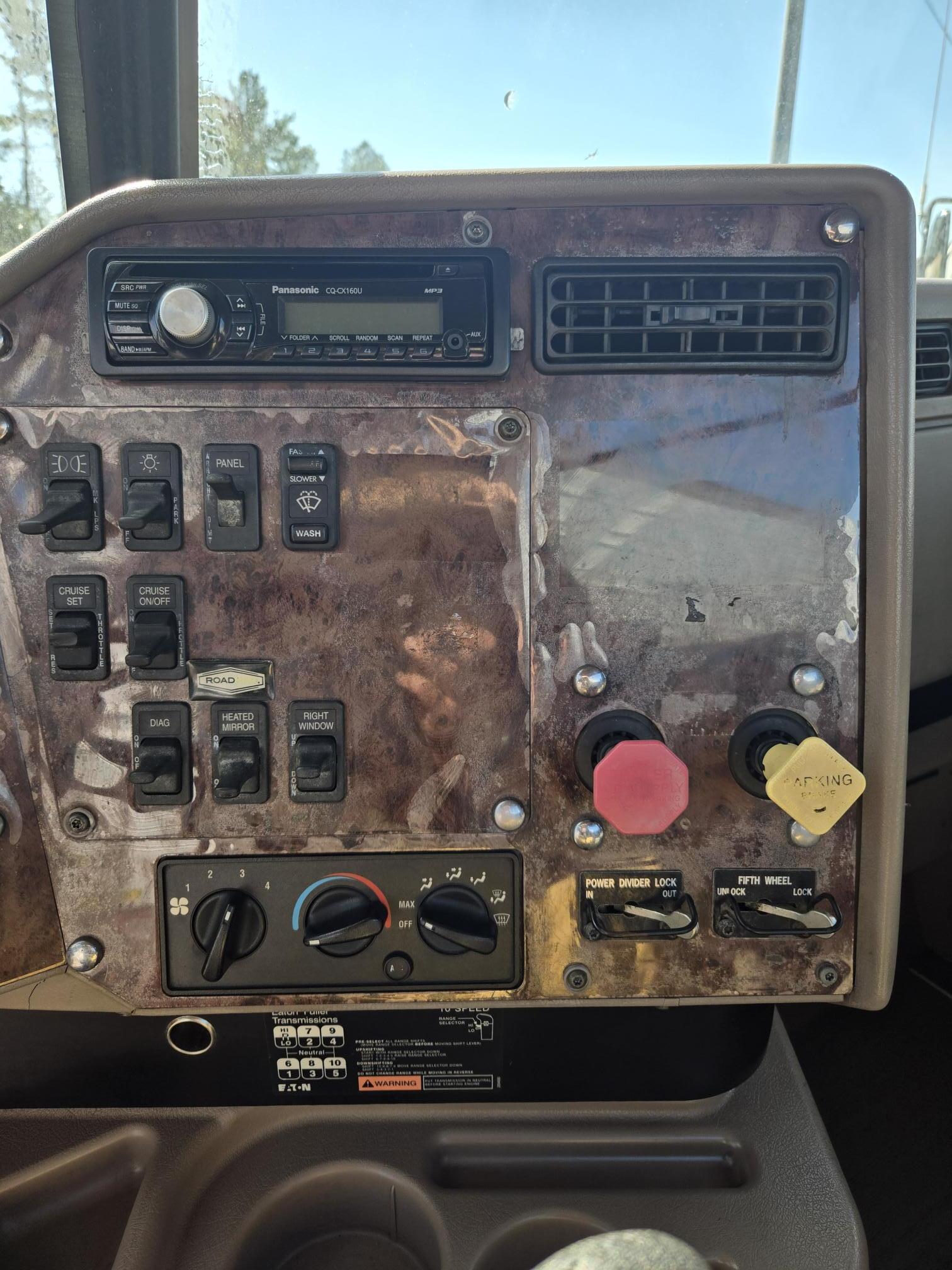 2005 INTERNATIONAL 9200i - view 17 of 21