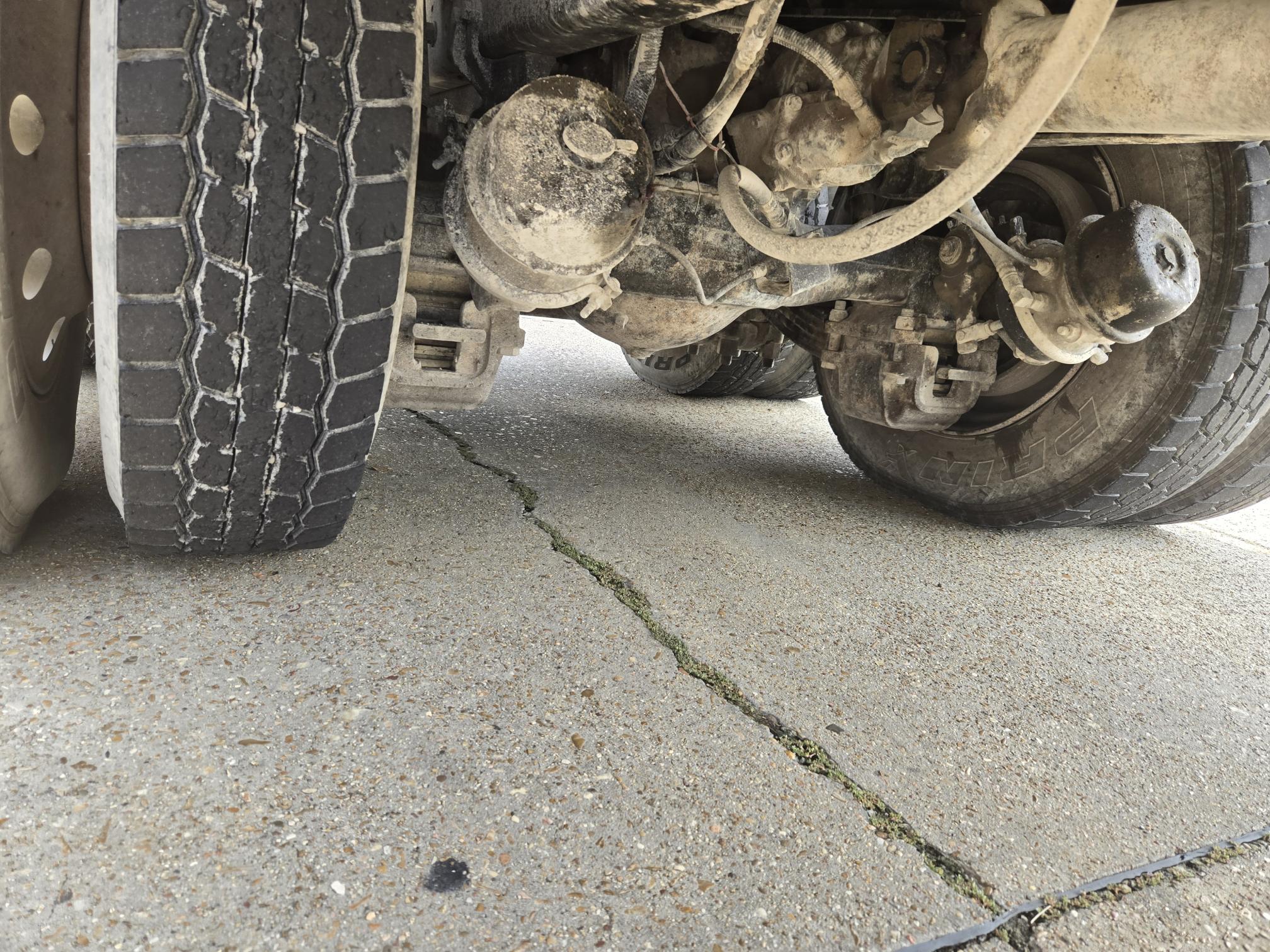 1999 MACK CH 613 - Image 8