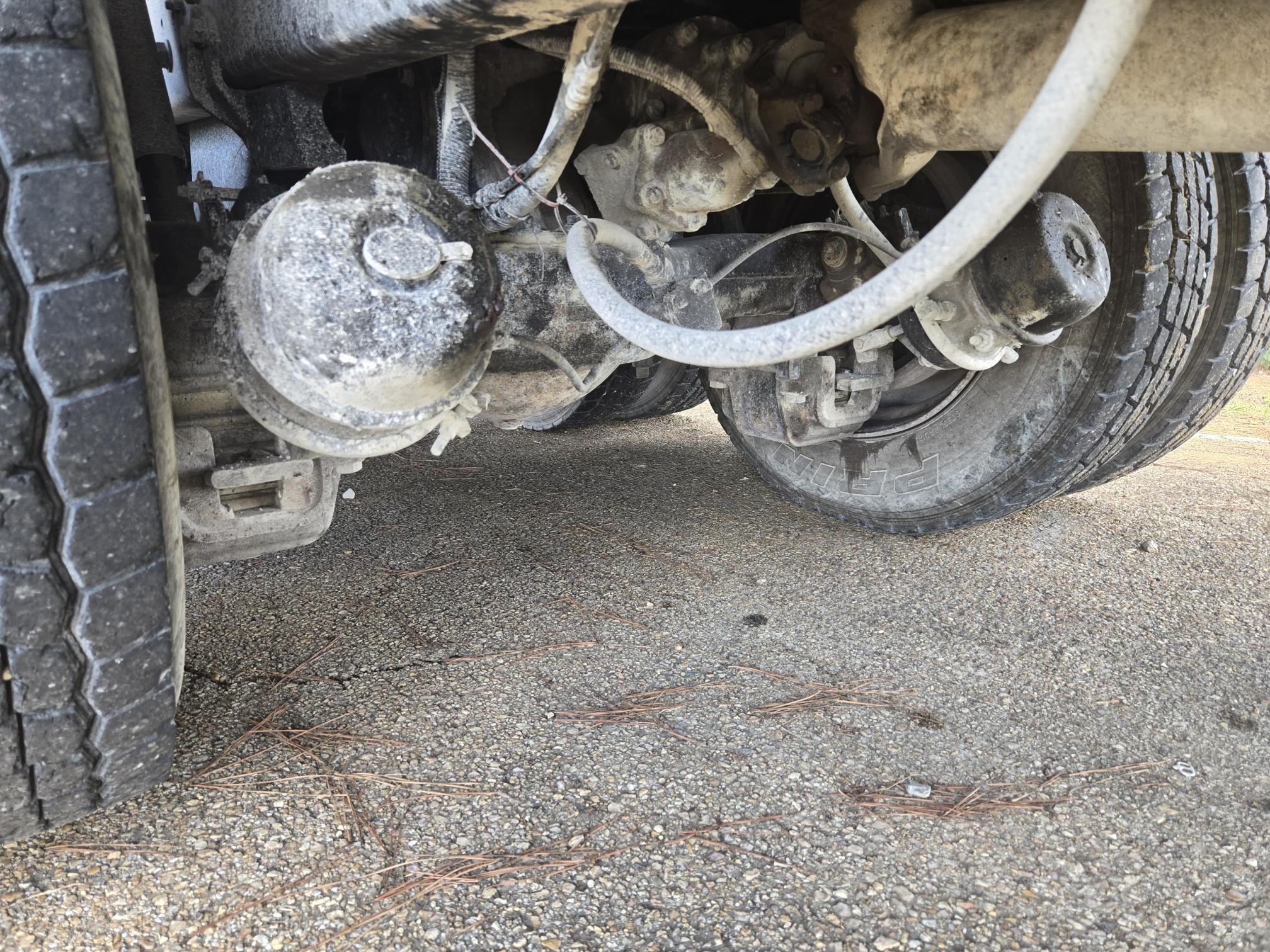 1999 MACK CH 613 - Image 11