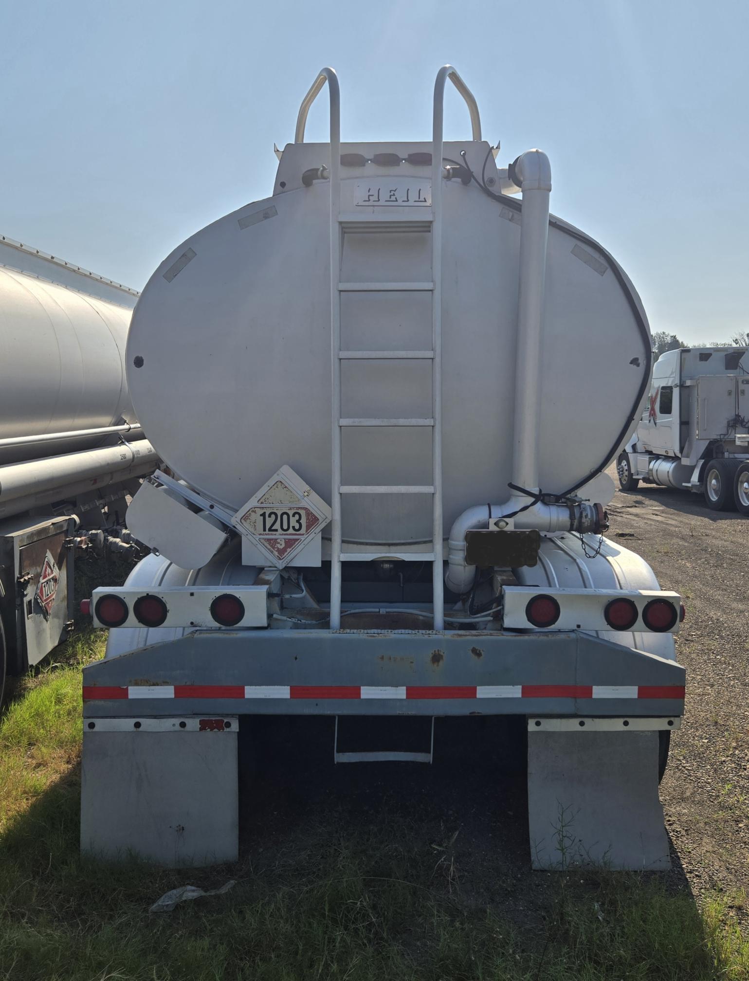 1985 HEIL 9200 - Image 5