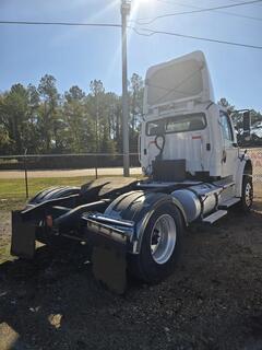 2020 FREIGHTLINER M2 106 - Image 5