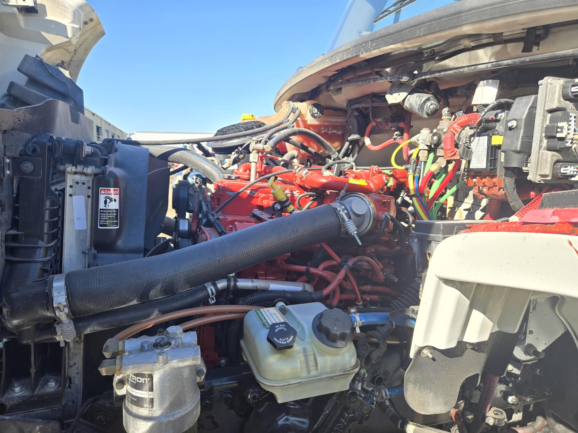 2020 FREIGHTLINER M2 106 - Image 11