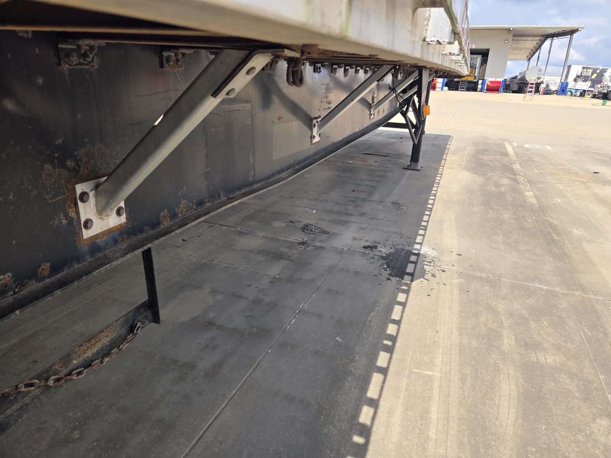 2004 GREAT DANE 48 x 102 - Image 9