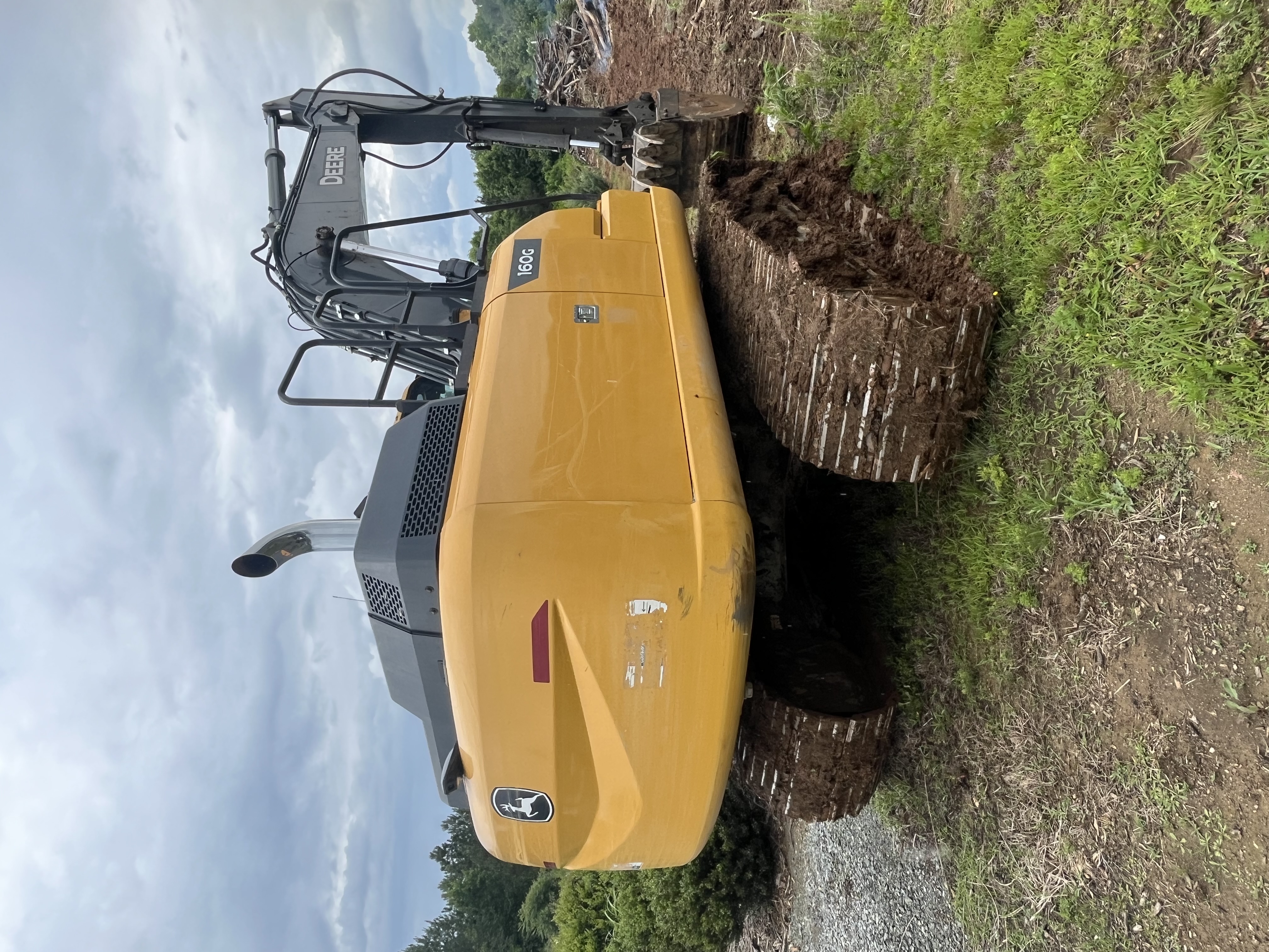 2022 DEERE 160G LC - Image 5