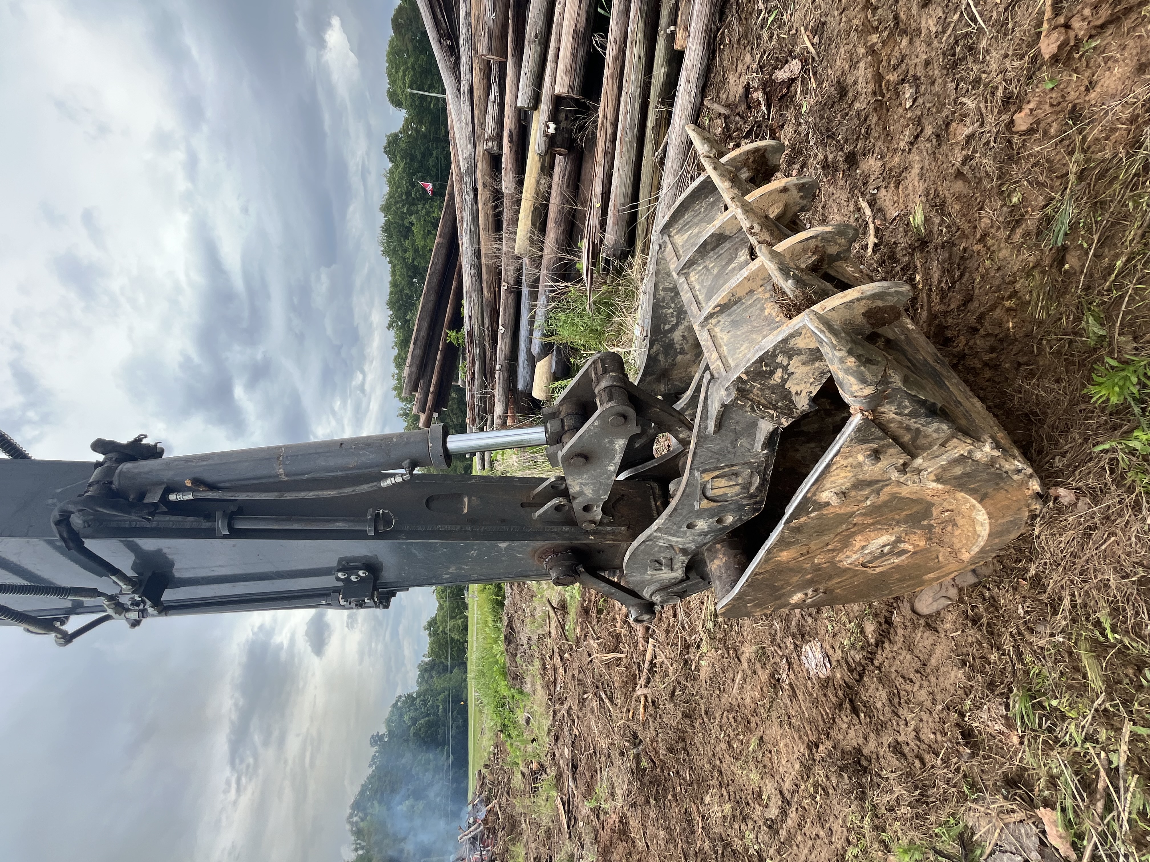 2022 DEERE 160G LC - Image 8