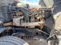 2014 FREIGHTLINER Cascadia 185 - Image 11