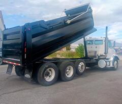 2001 FREIGHTLINER FL 112 - Image 7