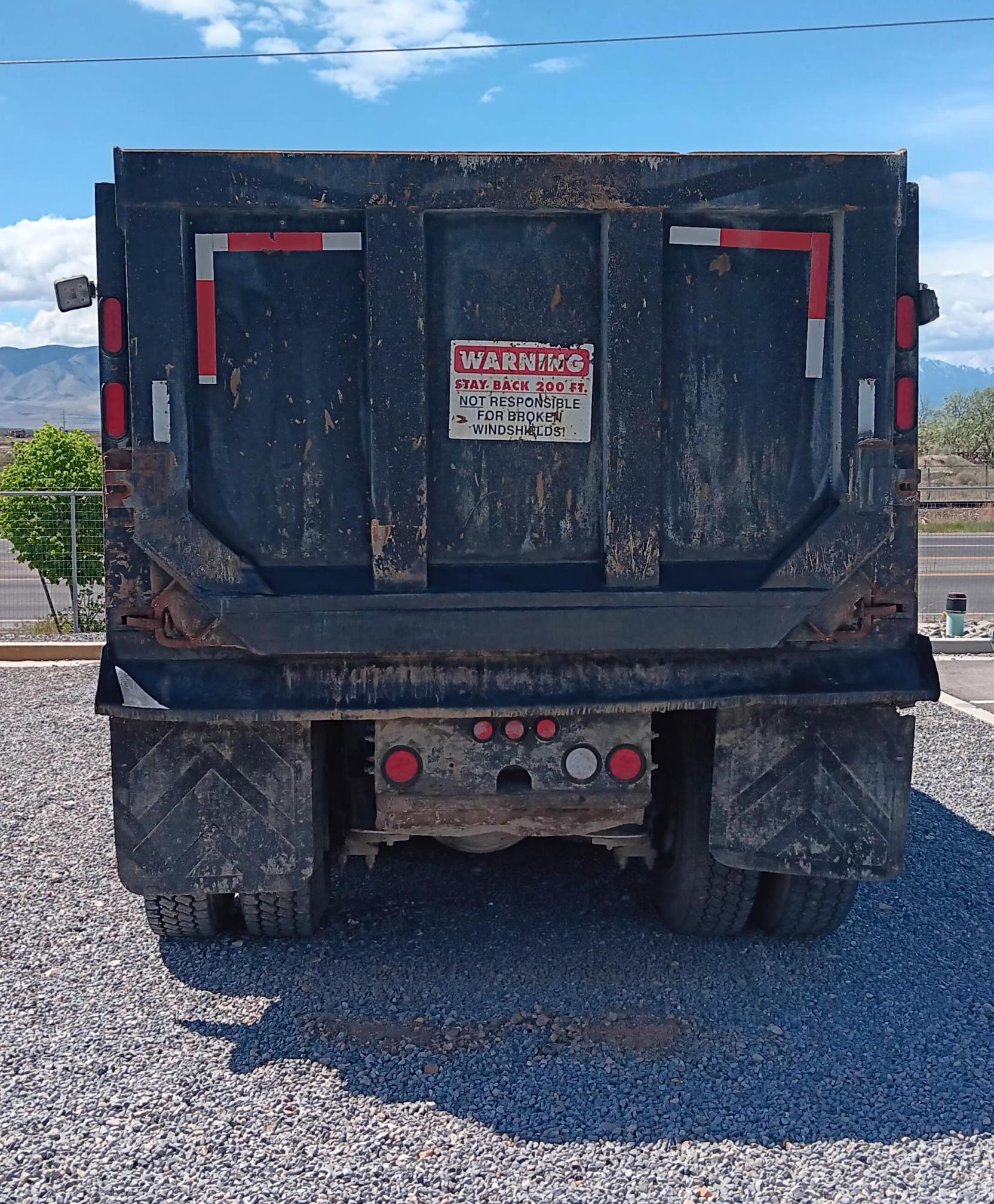 2014 FREIGHTLINER Cascadia - view 4 of 21