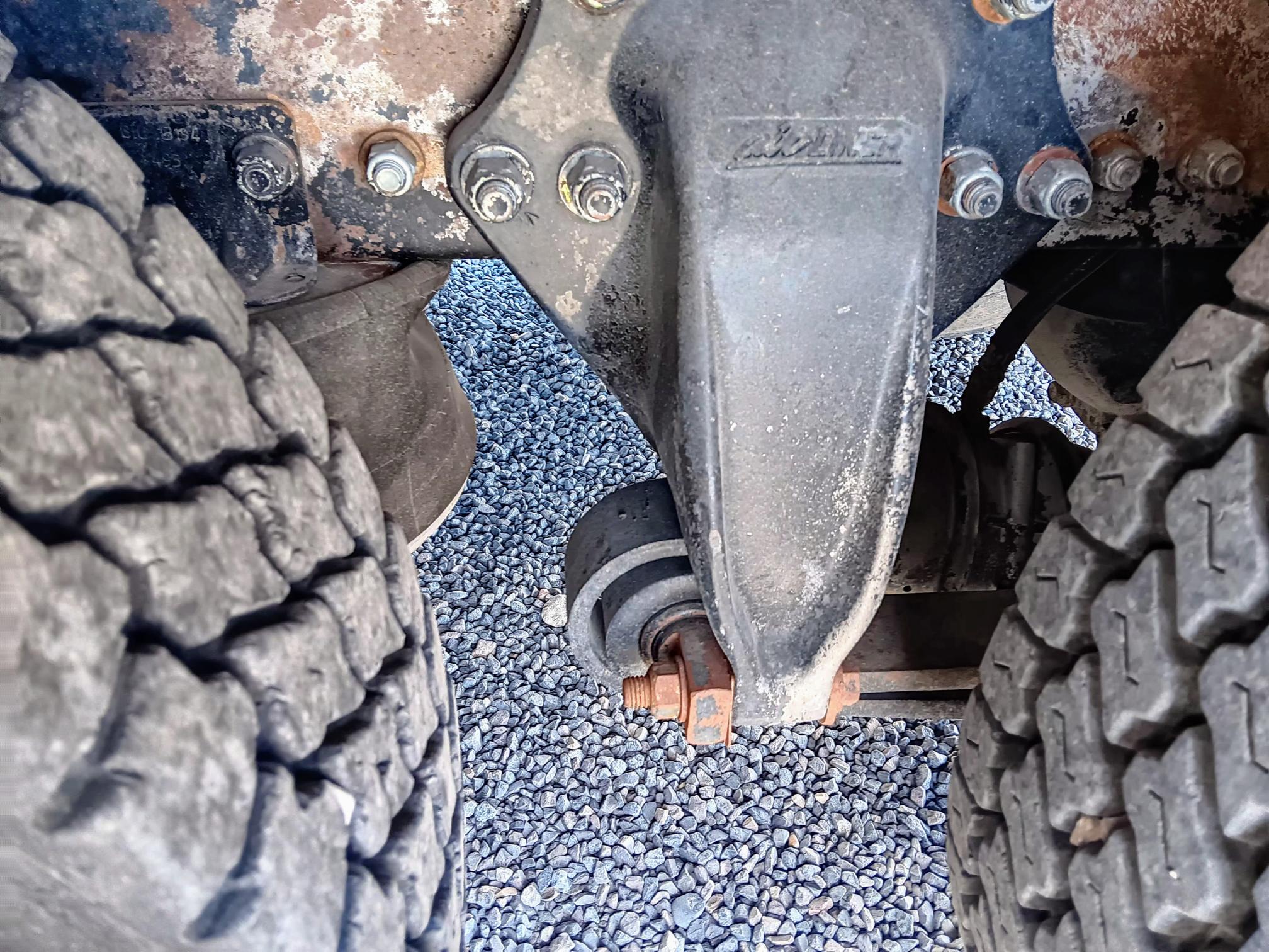 2014 FREIGHTLINER Cascadia - view 17 of 21