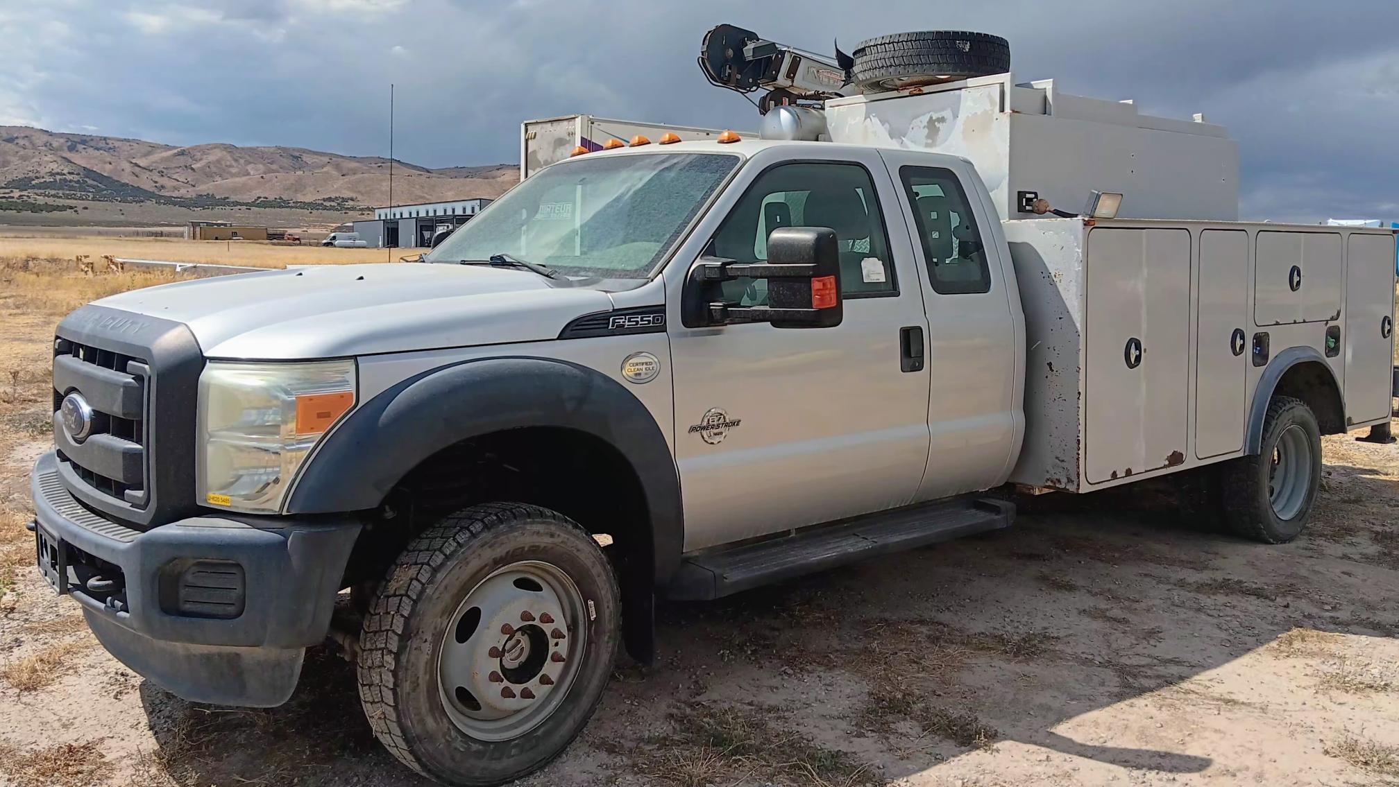 2015 FORD F-550 - view 3 of 12