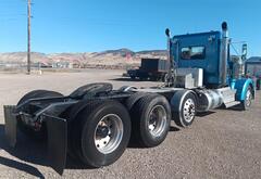 2009 KENWORTH W900 - Image 3