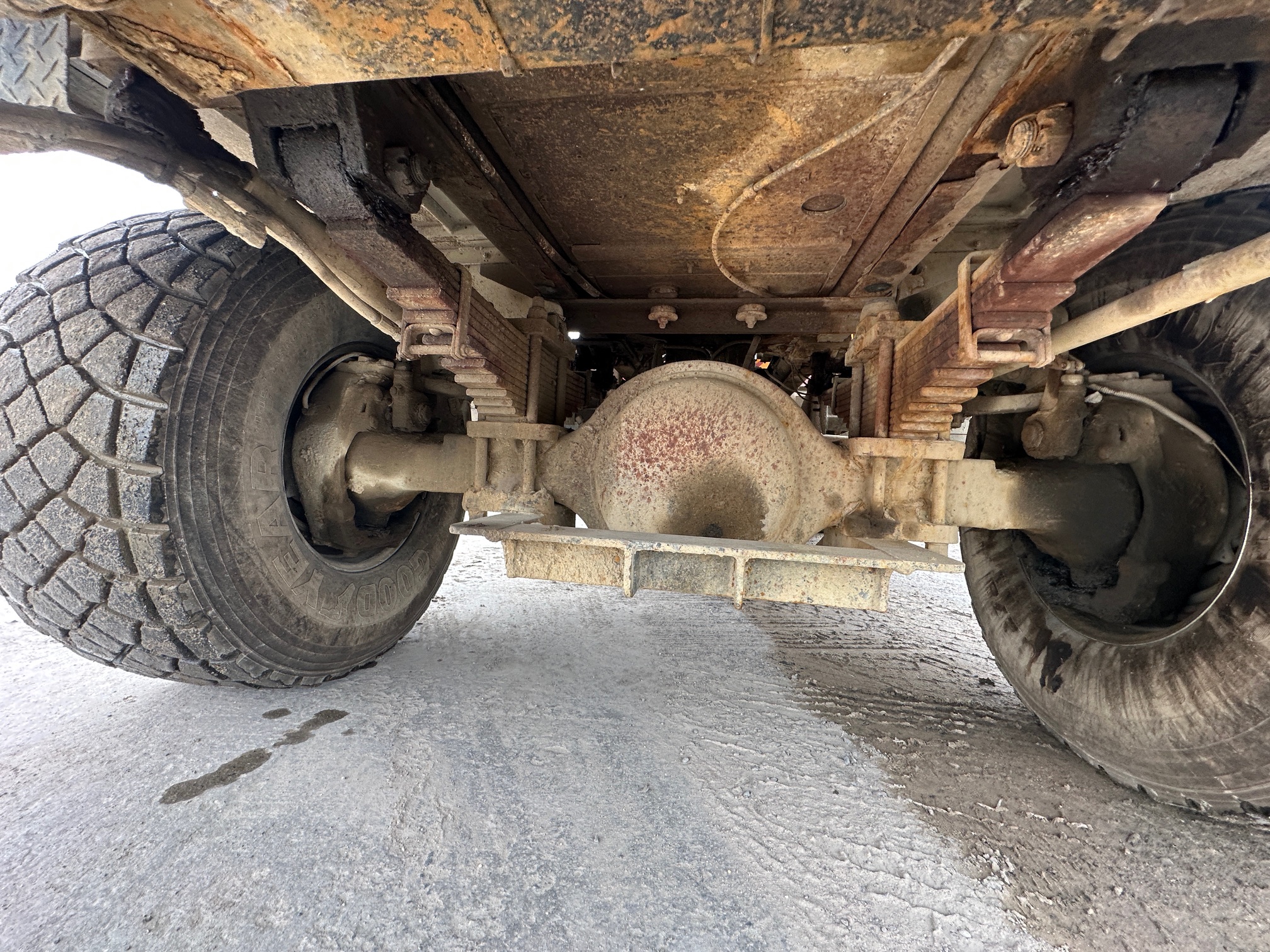 2016 PHOENIX Front Discharge Mixer - Image 25