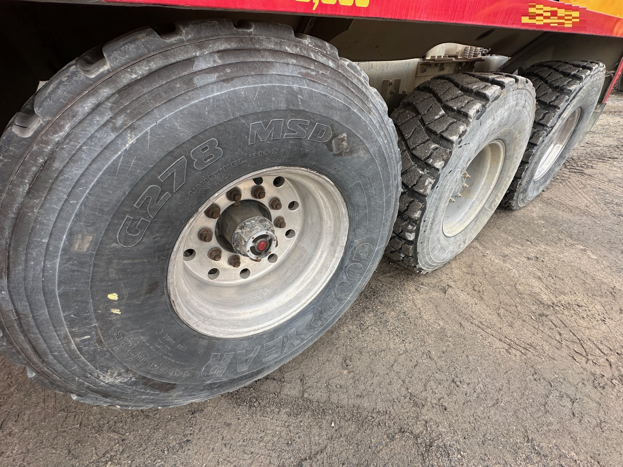 2016 PHOENIX Front Discharge Mixer - Image 28