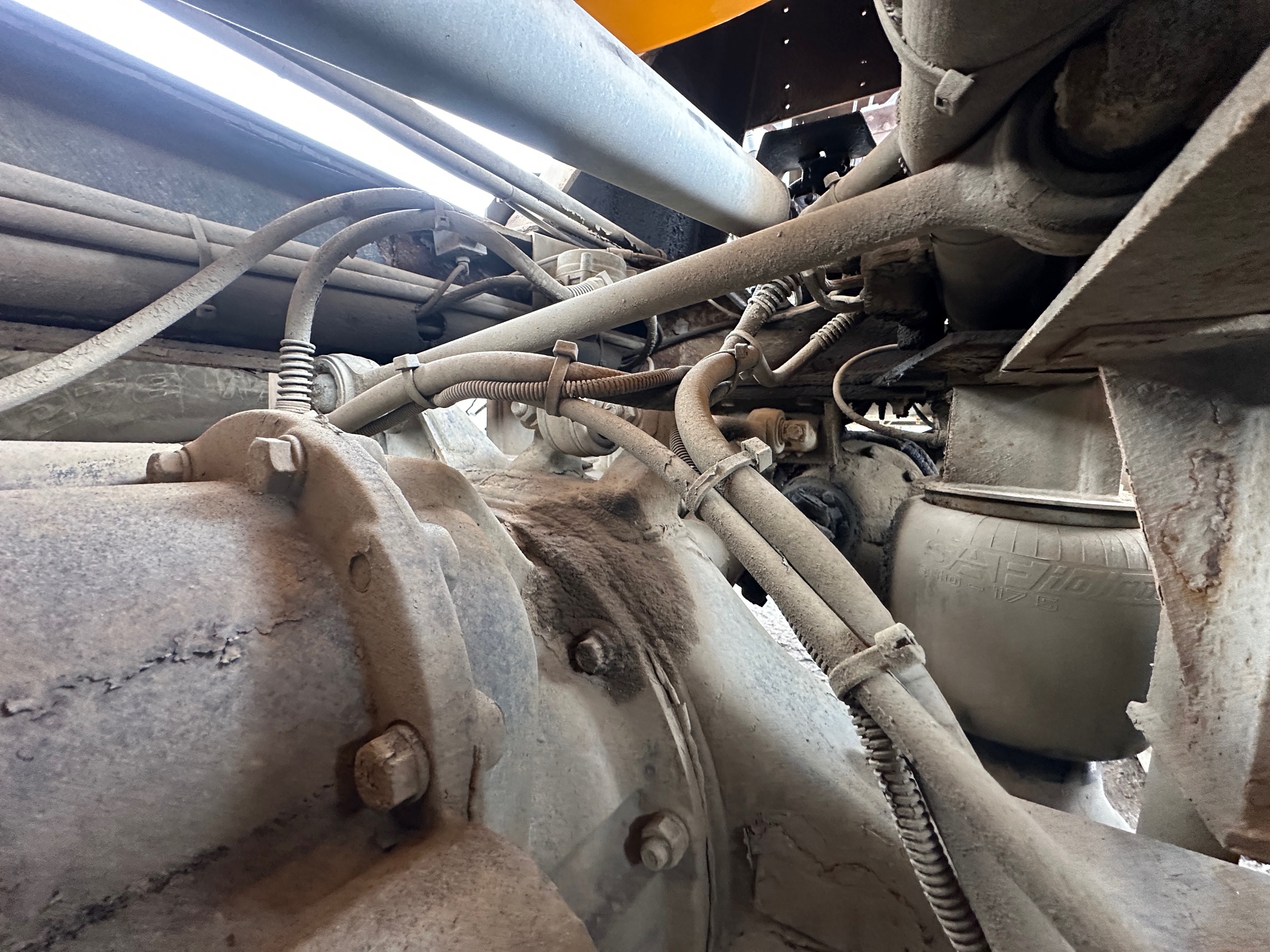 2016 PHOENIX Front Discharge Mixer - Image 31