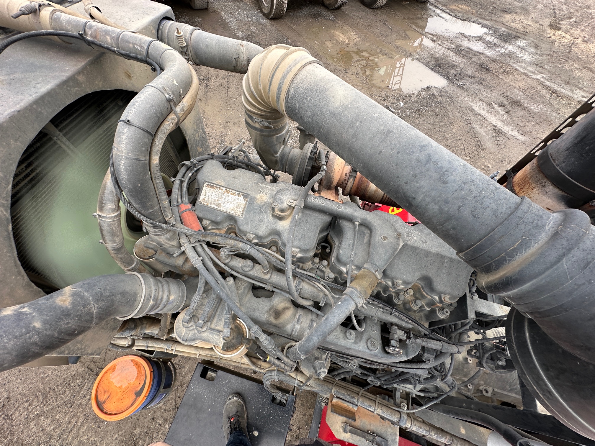 2016 PHOENIX Front Discharge Mixer - Image 37