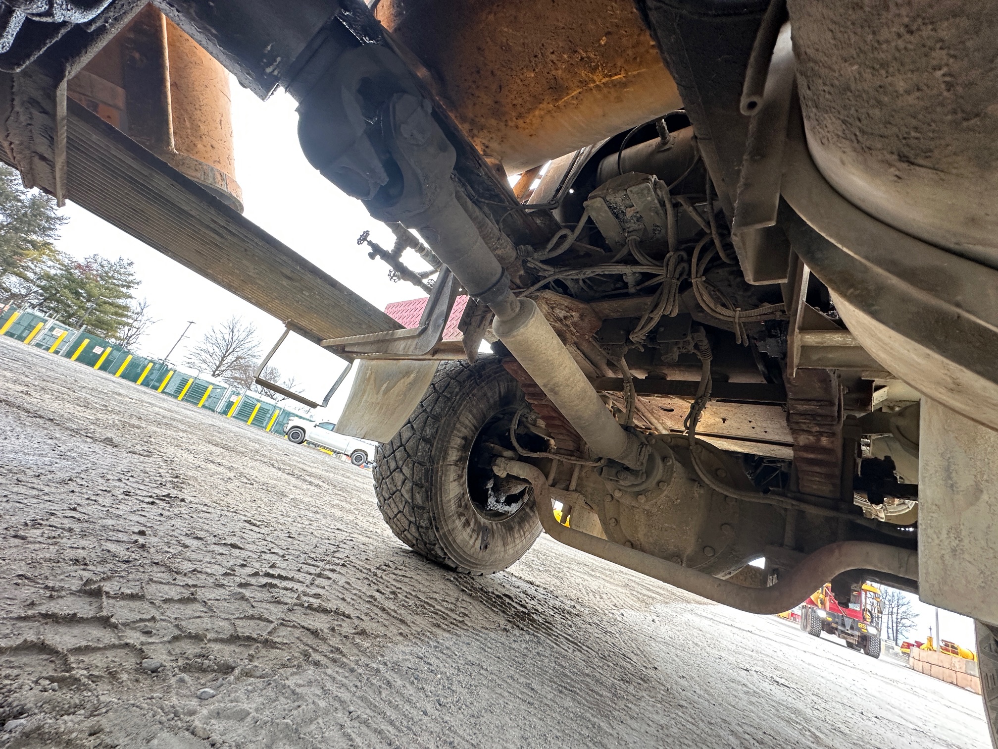 2016 PHOENIX Front Discharge Mixer - Image 43