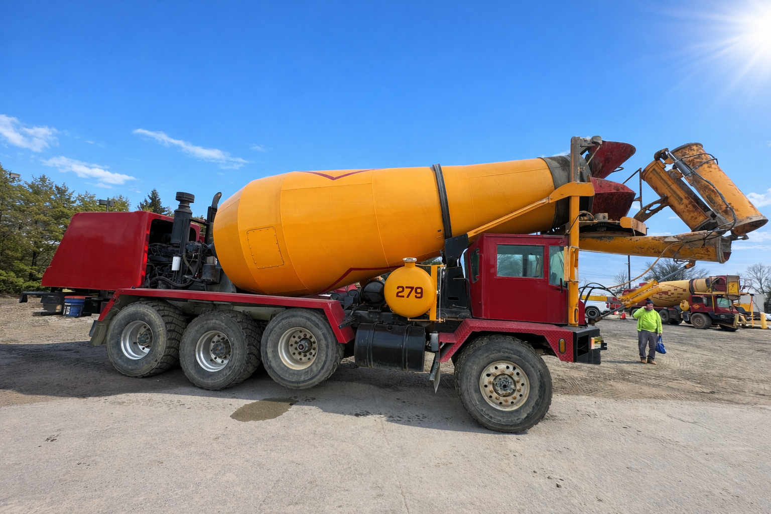 2016 PHOENIX Front Discharge Mixer - Image 6