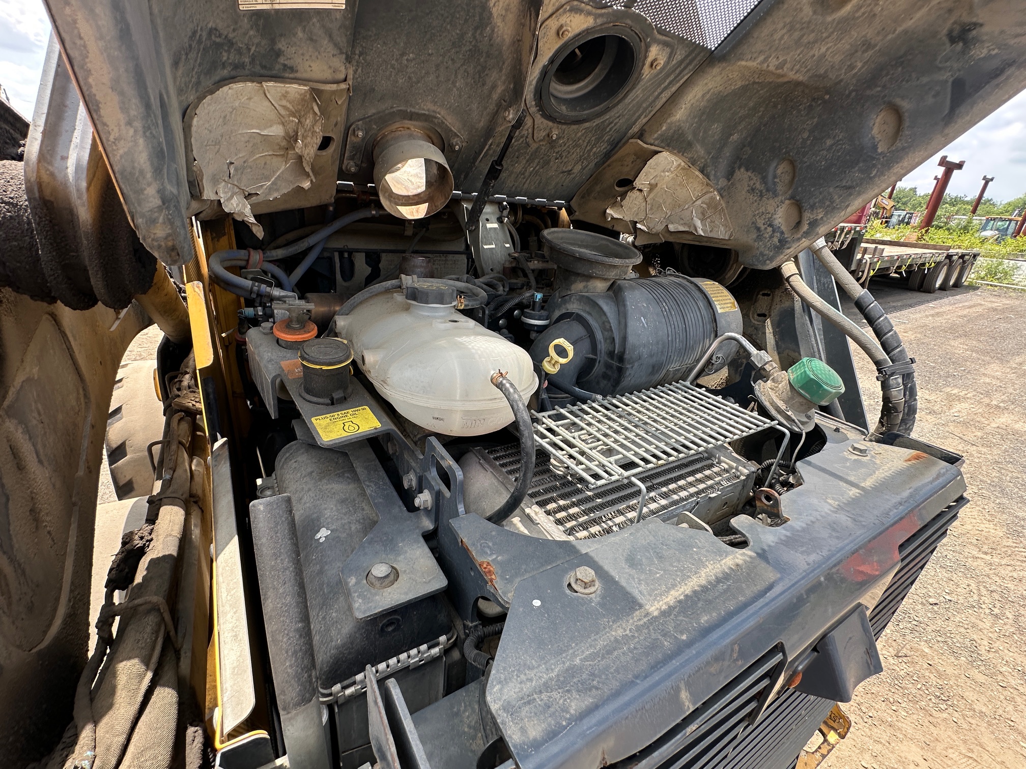 2017 DEERE 332G - view 18 of 22