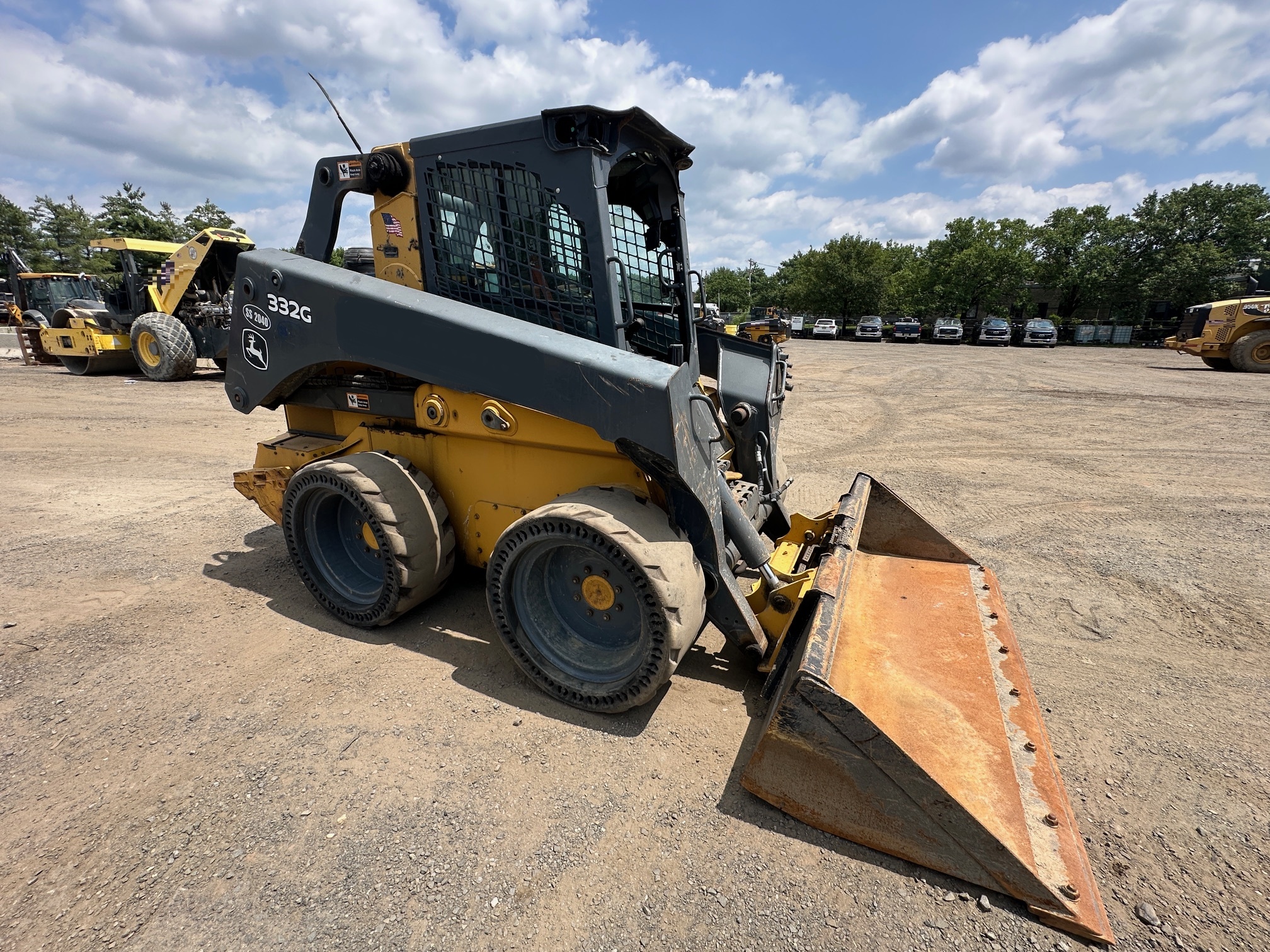 2017 DEERE 332G - view 7 of 22